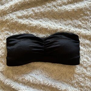 size 32 A? black bandeu